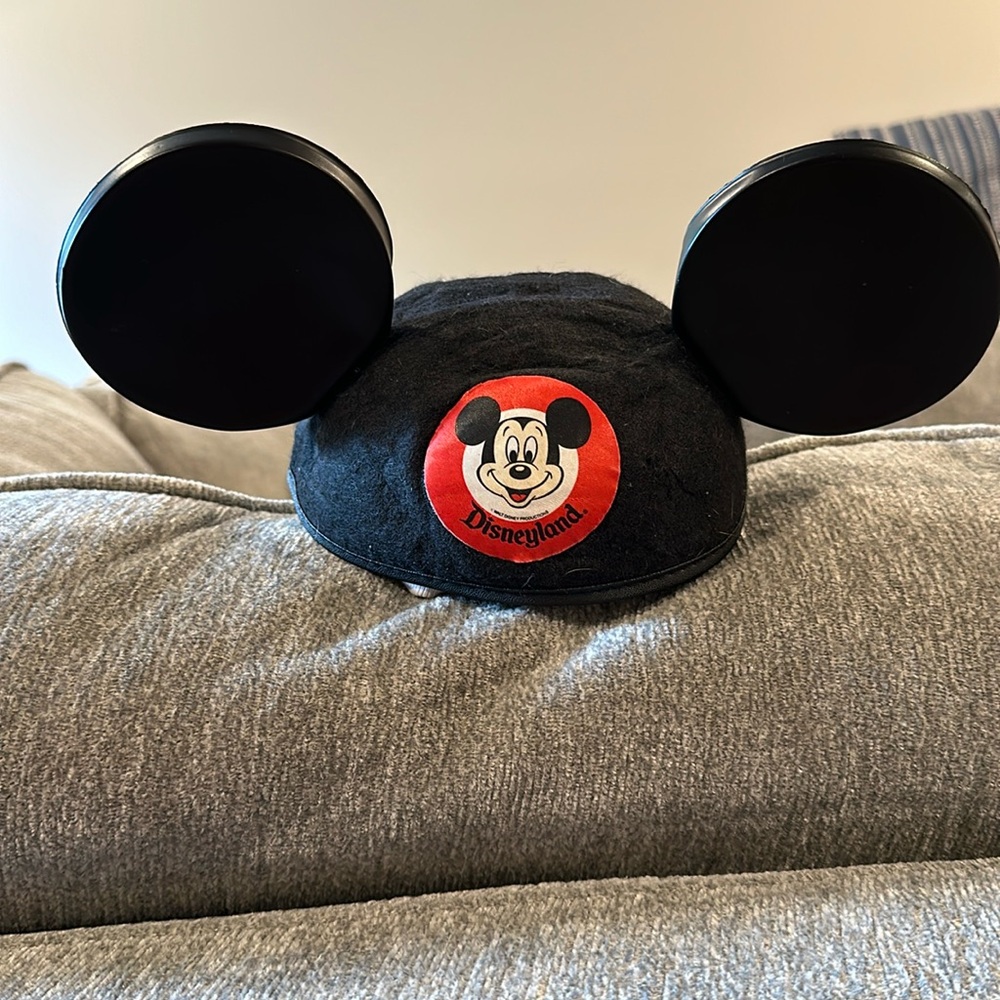 Vintage- Mouseketeer Ear Hat for kids – The Mickey Mouse Club – Disneyland